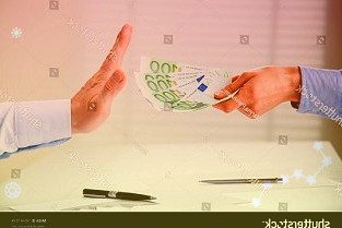 银行业绩快报“暖意融融”,8家净利润增逾20%