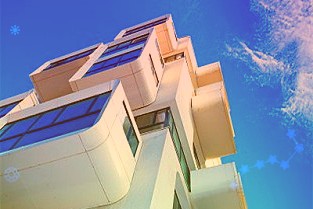 摩托罗拉申请翻盖折叠手机新专利:显示屏外置